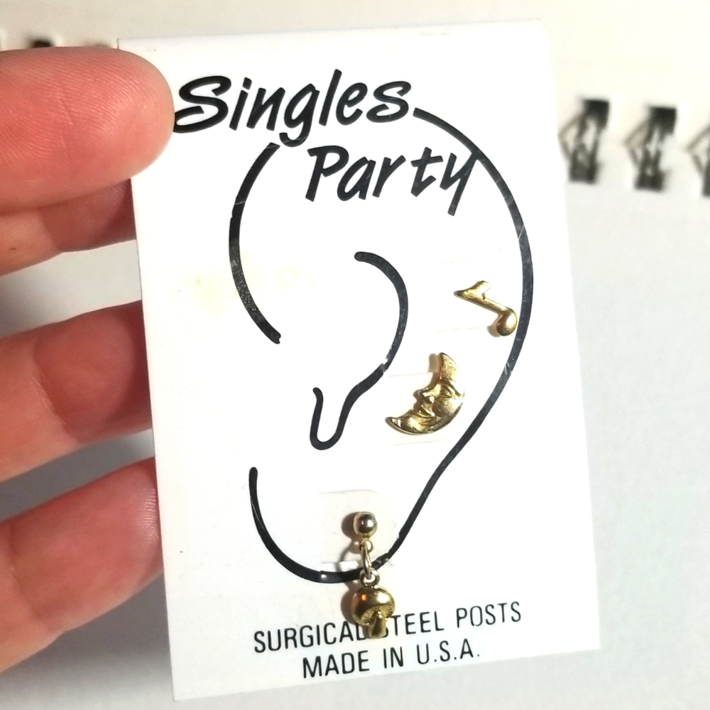 Vintage earring set Singles Party moon mushroom music note gold tone